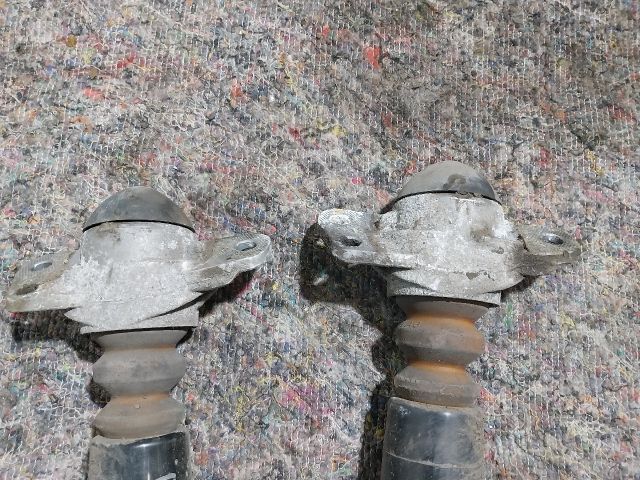 bontott VW JETTA Hátsó Lengéscsillapító Pár