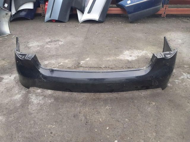 bontott VW JETTA Hátsó Lökhárító (Üresen)