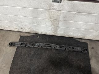 bontott VW JETTA Hátsó Lökhárító Ütközés Elnyelő Hab