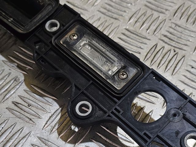 bontott VW JETTA Hátsó Rendszámtábla Világítás