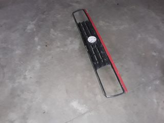 bontott VW JETTA Hűtőrács