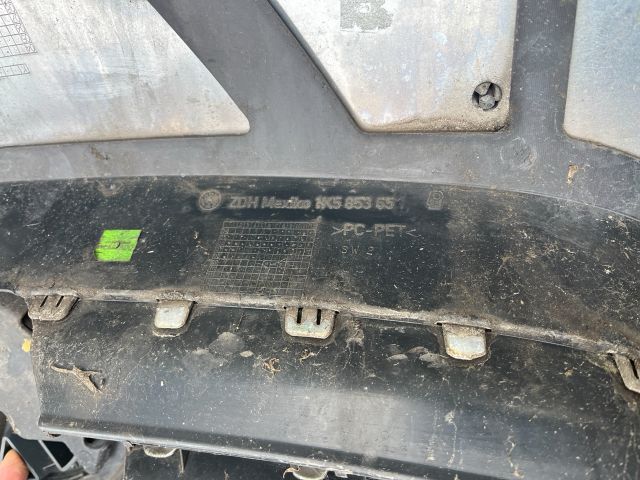 bontott VW JETTA Hűtőrács