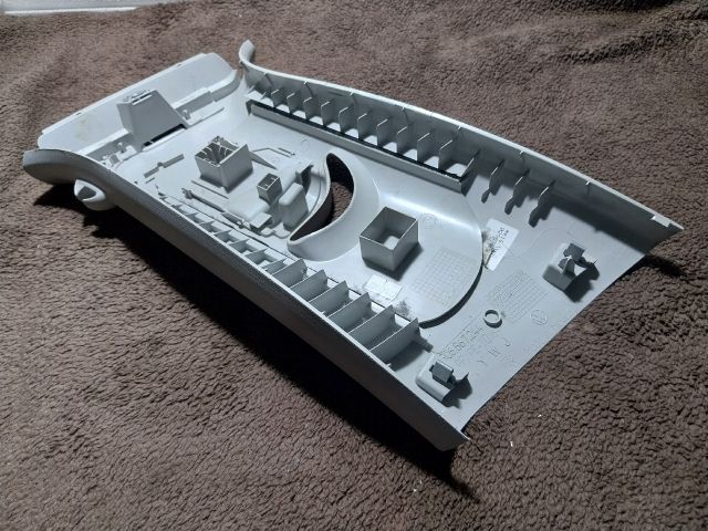 bontott VW JETTA Jobb B Oszlop Burkolat