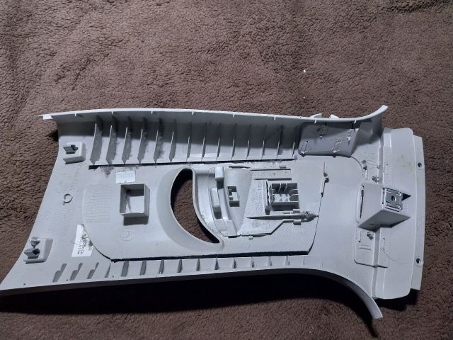 bontott VW JETTA Jobb B Oszlop Burkolat