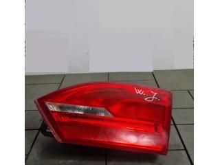 bontott VW JETTA Jobb Belső Hátsó Lámpa