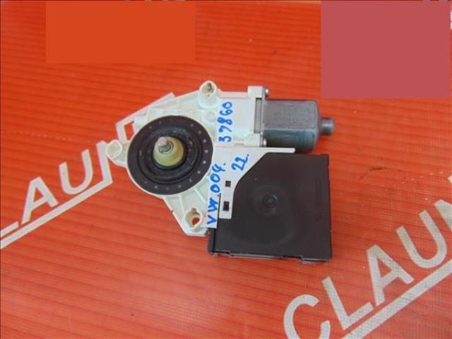 bontott VW JETTA Jobb első Ablakemelő Motor