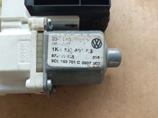 bontott VW JETTA Jobb első Ablakemelő Motor