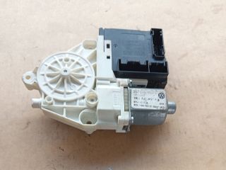 bontott VW JETTA Jobb első Ablakemelő Motor