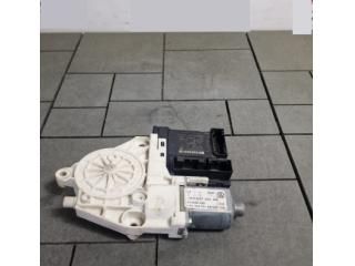 bontott VW JETTA Jobb első Ablakemelő Motor