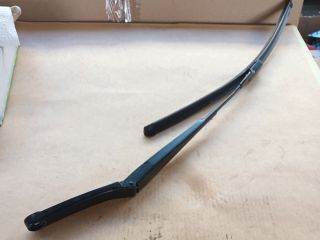 bontott VW JETTA Jobb első Ablaktörlő Kar