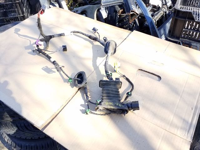 bontott VW JETTA Jobb első Ajtó Kábelköteg