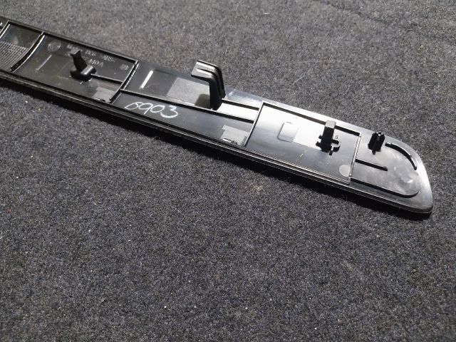 bontott VW JETTA Jobb első Ajtó Kárpit Díszléc