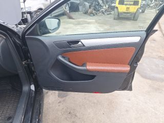 bontott VW JETTA Jobb első Ajtó Kárpit
