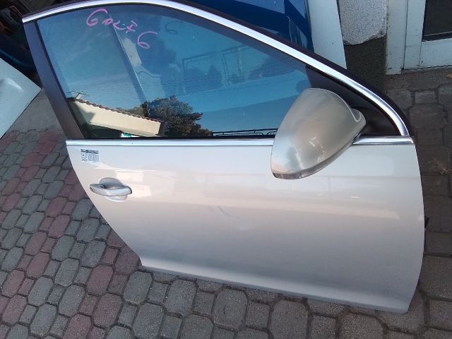 bontott VW JETTA Jobb első Ajtó (Részeivel)