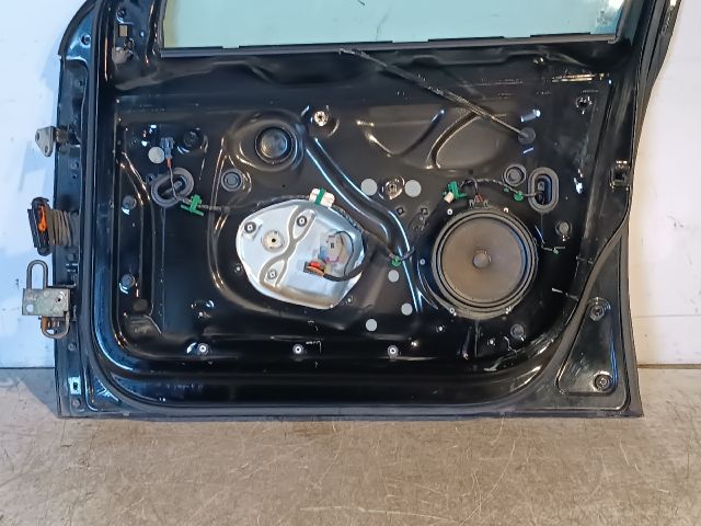 bontott VW JETTA Jobb első Ajtó (Részeivel)