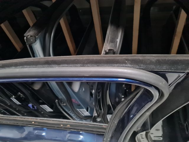 bontott VW JETTA Jobb első Ajtó (Üres lemez)