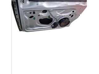 bontott VW JETTA Jobb első Ajtó (Üres lemez)