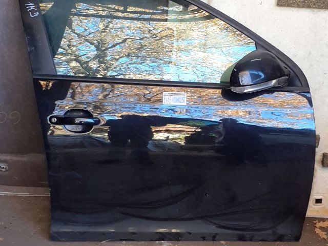 bontott VW JETTA Jobb első Ajtó (Üres lemez)