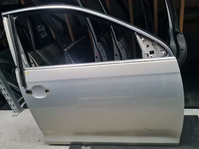 bontott VW JETTA Jobb első Ajtó (Üres lemez)