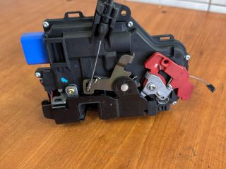 bontott VW JETTA Jobb első Ajtózár