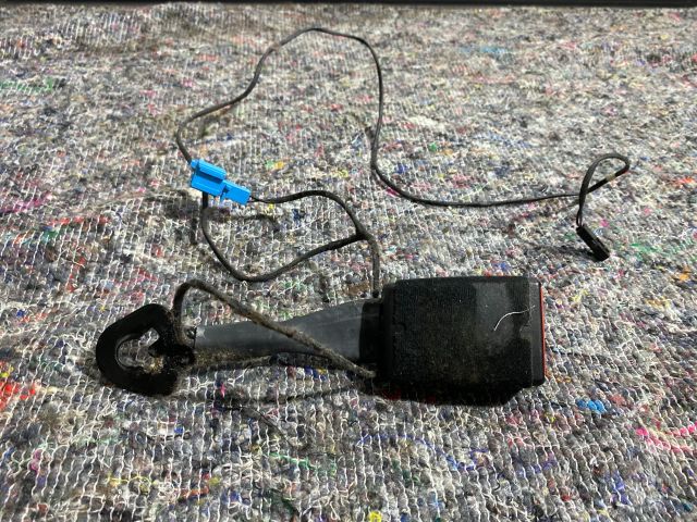 bontott VW JETTA Jobb első Biztonsági Öv Csat