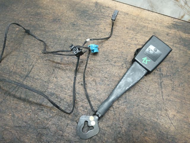 bontott VW JETTA Jobb első Biztonsági Öv Csat