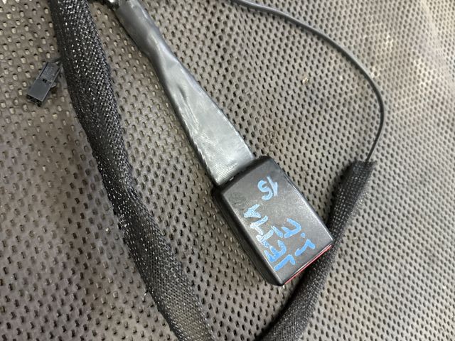 bontott VW JETTA Jobb első Biztonsági Öv Csat