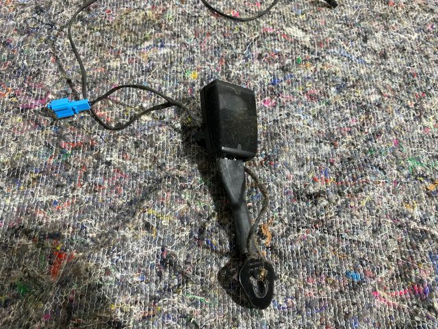 bontott VW JETTA Jobb első Biztonsági Öv Csat