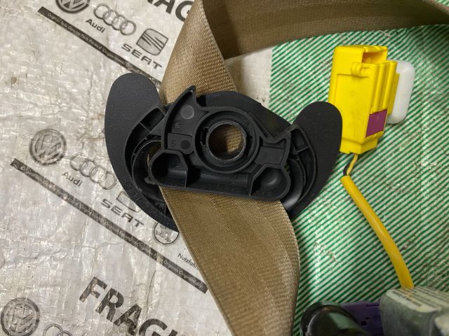 bontott VW JETTA Jobb első Biztonsági Öv