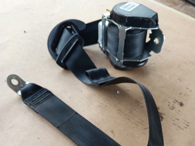 bontott VW JETTA Jobb első Biztonsági Öv