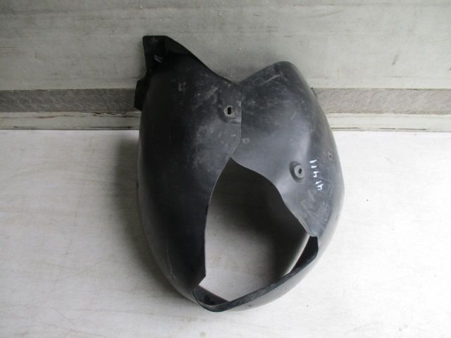 bontott VW JETTA Jobb első Dobbetét (Kerékjárati, Műanyag)