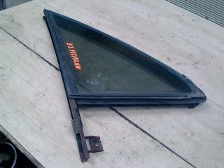 bontott VW JETTA Jobb első Fixüveg (Ajtóban)