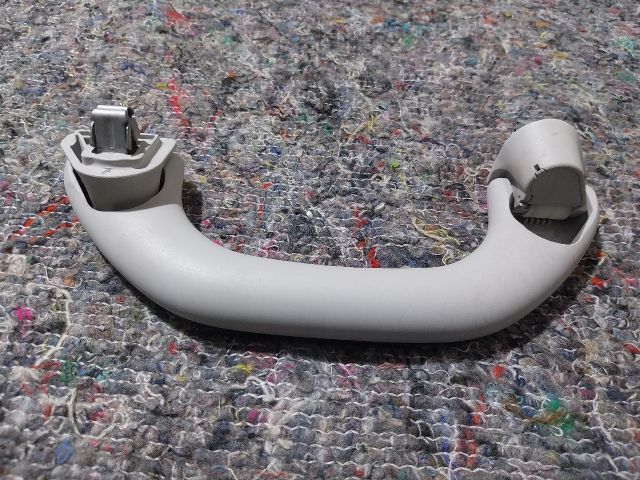 bontott VW JETTA Jobb első Kapaszkodó (Felső)