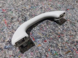 bontott VW JETTA Jobb első Kapaszkodó (Felső)