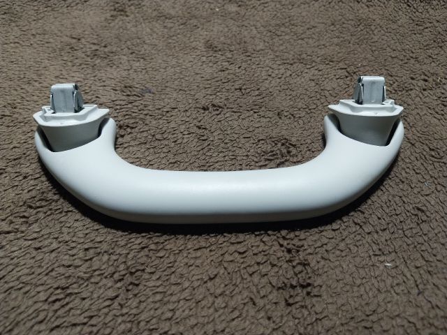 bontott VW JETTA Jobb első Kapaszkodó (Felső)