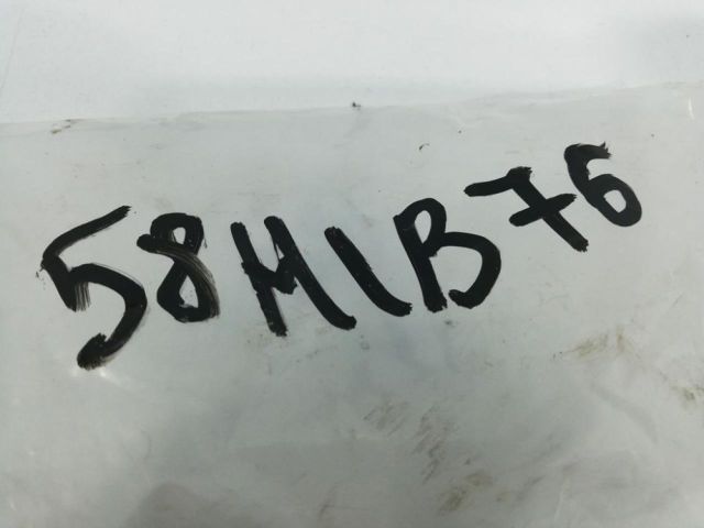 bontott VW JETTA Jobb első Oldal Lökhárító Tartó (Műanyag)