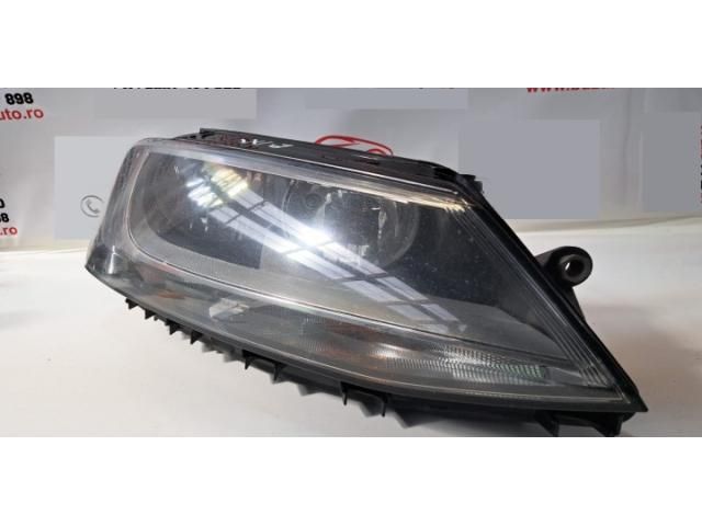 bontott VW JETTA Jobb Fényszóró