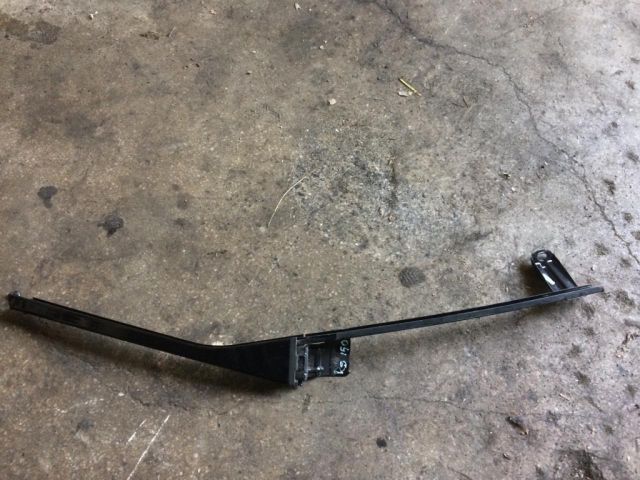 bontott VW JETTA Jobb hátsó Ablak Sín