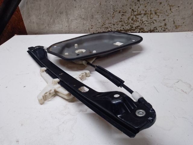 bontott VW JETTA Jobb hátsó Ablakemelő Szerkezet (Elektromos)