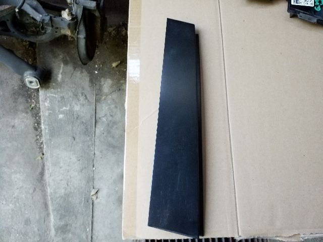 bontott VW JETTA Jobb hátsó Ajtó Díszléc