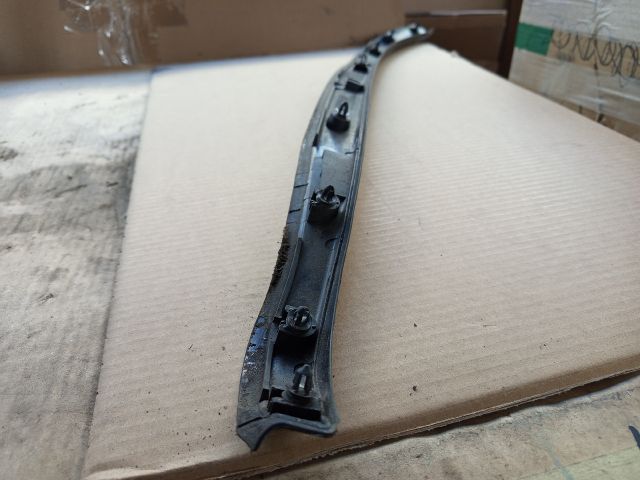 bontott VW JETTA Jobb hátsó Ajtó Díszléc