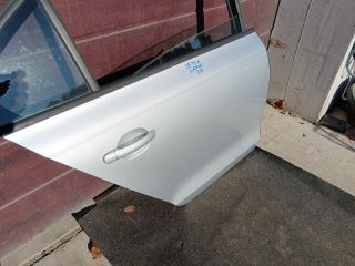 bontott VW JETTA Jobb hátsó Ajtó (Részeivel)