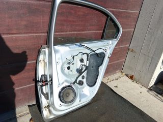 bontott VW JETTA Jobb hátsó Ajtó (Részeivel)