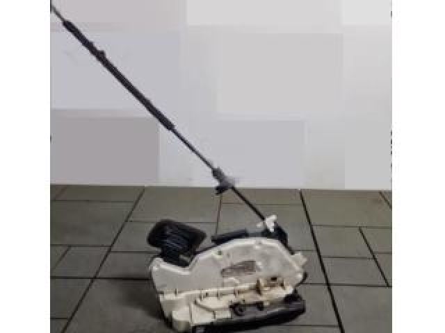 bontott VW JETTA Jobb hátsó Ajtózár