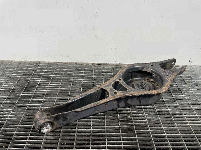 bontott VW JETTA Jobb hátsó Alsó Lengőkar