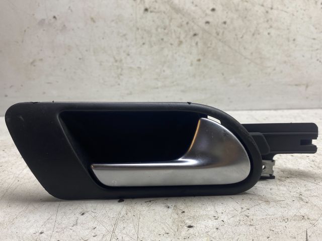 bontott VW JETTA Jobb hátsó Belső Kilincs