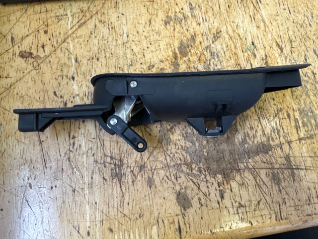 bontott VW JETTA Jobb hátsó Belső Kilincs