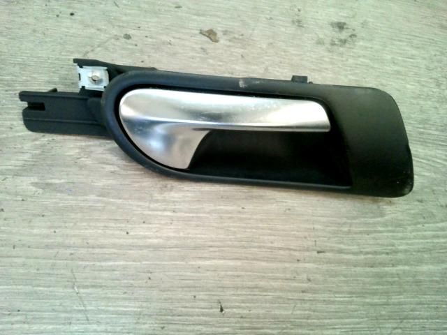 bontott VW JETTA Jobb hátsó Belső Kilincs