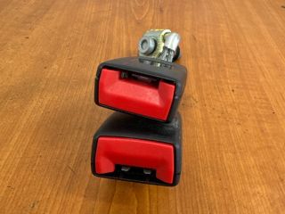 bontott VW JETTA Jobb hátsó Biztonsági Öv Csat