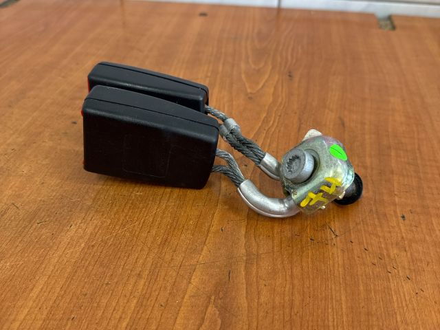 bontott VW JETTA Jobb hátsó Biztonsági Öv Csat